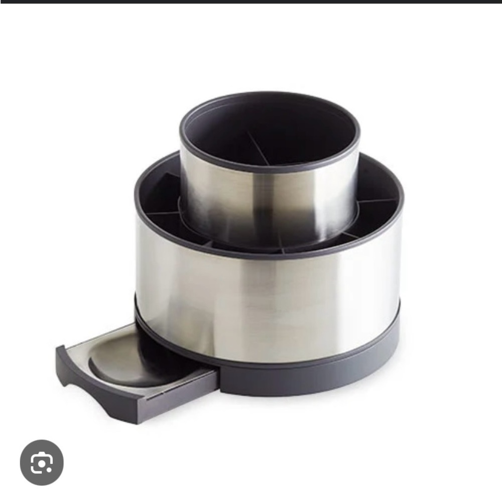 Pampered Chef stainless steel rotating utensil holder